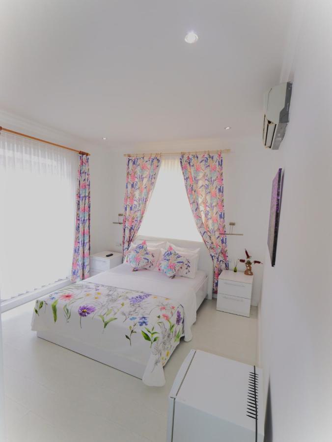 קוצ'וקויו Denizkizi Butik Otel מראה חיצוני תמונה